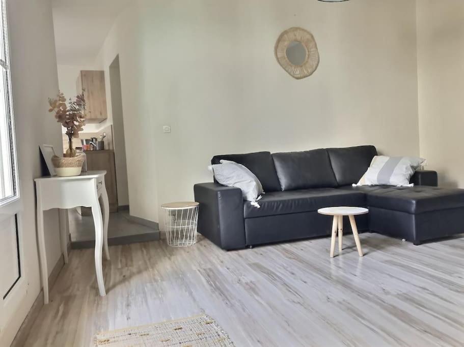 Appartement Avec Terrasse Centre De La Bastide 카르카손 외부 사진